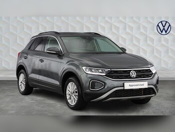 Used Volkswagen T-Roc 2022 for sale - 77339815: Photo