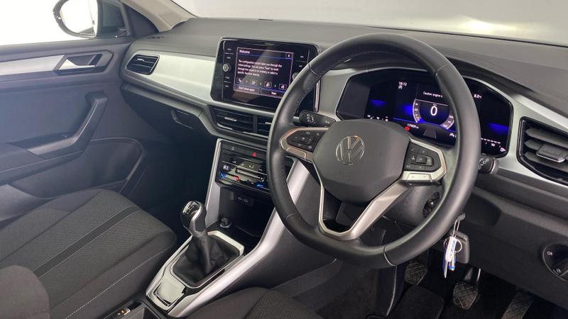 Used Volkswagen T-Roc 2022 for sale - 77339815: Photo 6