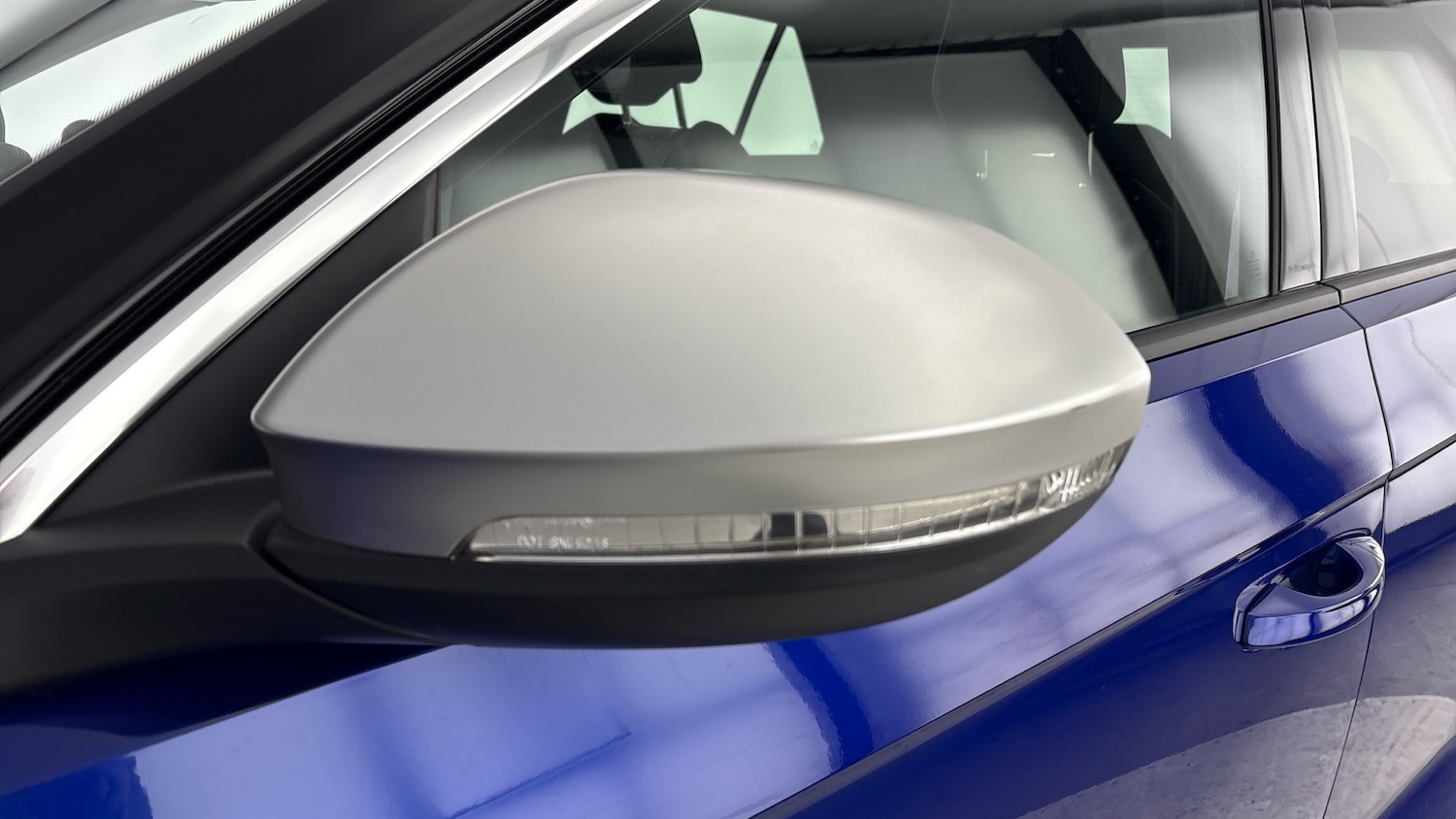 Used Volkswagen T-Roc 2023 for sale - 78212081: Photo 37