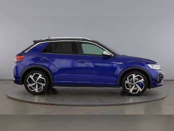 Used Volkswagen T-Roc 2023 for sale - 78212081: Photo