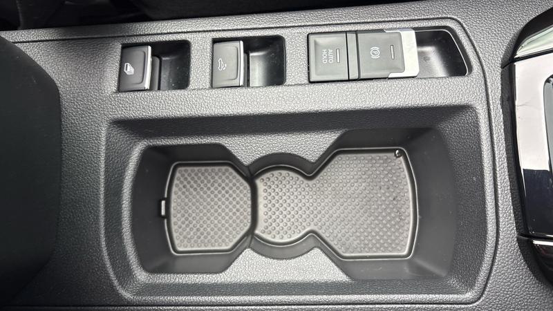 Used Volkswagen T-Roc 2025 for sale - 77207104: Photo 12