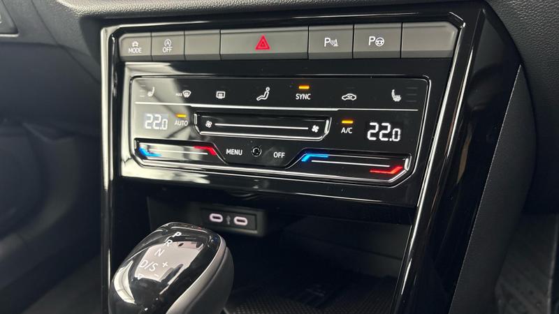 Used Volkswagen T-Roc 2025 for sale - 77207104: Photo 13