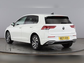 Used Volkswagen Golf 2021 for sale - 77845543: Photo