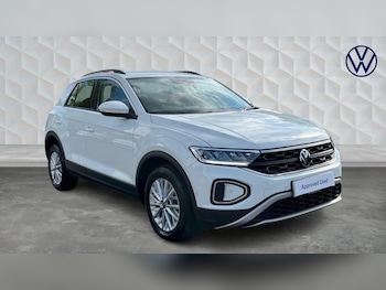 Used Volkswagen T-Roc 2022 for sale - 78424182: Photo