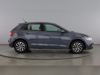 Used Volkswagen Polo 2023 for sale - 77602316: Photo