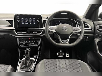 Used Volkswagen T-Roc 2025 for sale - 78499537: Photo
