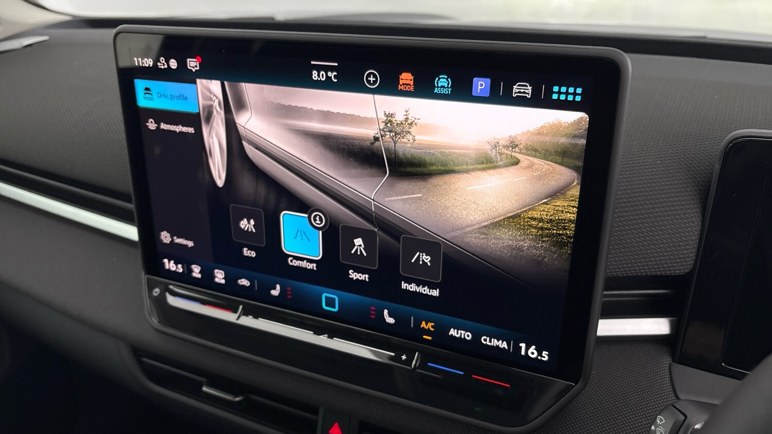 Used Volkswagen T-Roc 2026 for sale - 78210389: Photo 18