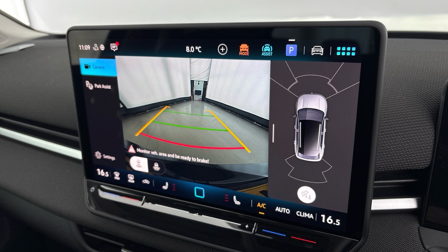 Used Volkswagen T-Roc 2026 for sale - 78210389: Photo 23