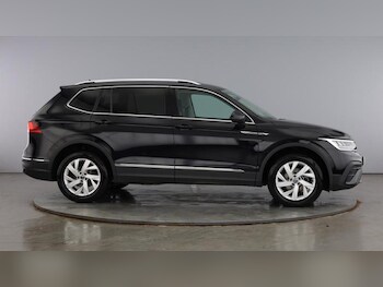 Used Volkswagen Tiguan Allspace 2022 for sale - 76079765: Photo