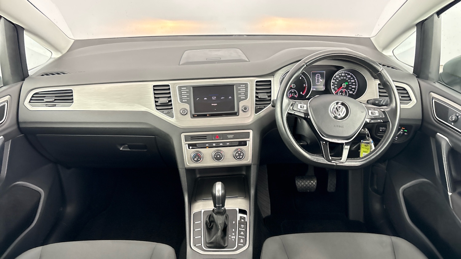 Used Volkswagen Golf SV 2018 for sale - 77896387: Photo 9