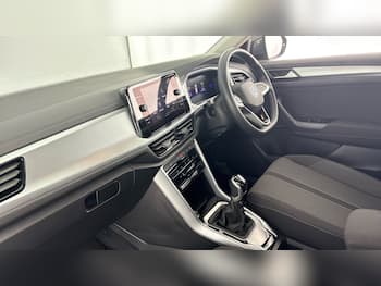 Used Volkswagen T-Roc 2023 for sale - 79552168: Photo