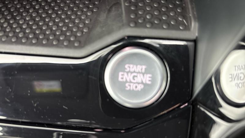 Used Volkswagen T-Roc 2025 for sale - 77323568: Photo 13