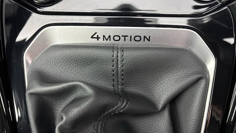 Used Volkswagen T-Roc 2025 for sale - 77323568: Photo 15