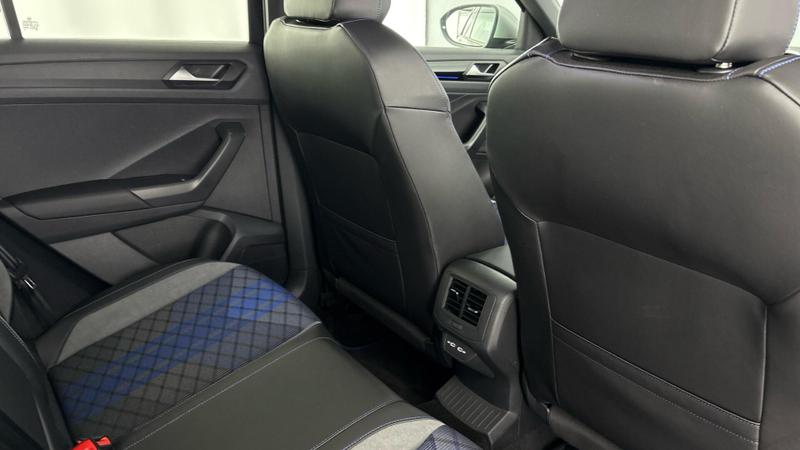 Used Volkswagen T-Roc 2025 for sale - 77323568: Photo 28