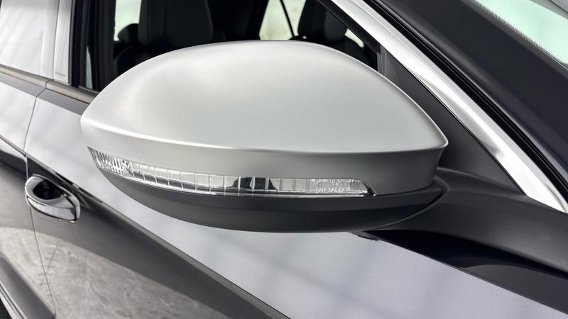 Used Volkswagen T-Roc 2025 for sale - 77323568: Photo 43