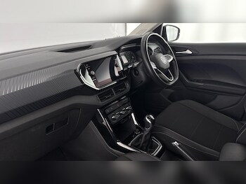 Used Volkswagen T-Cross 2022 for sale - 77735990: Photo