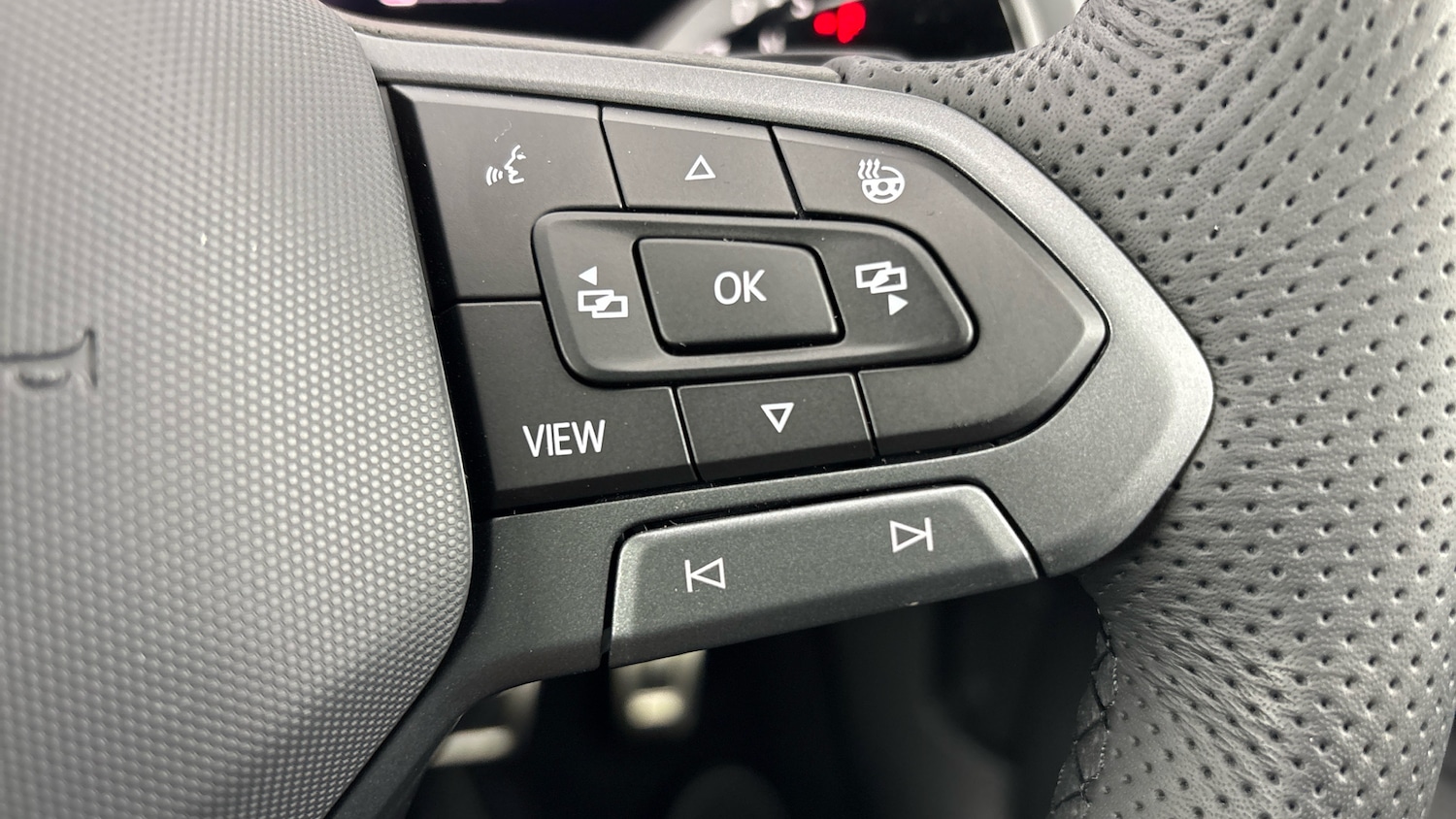 Used Volkswagen Passat 2025 for sale - 77602154: Photo 14