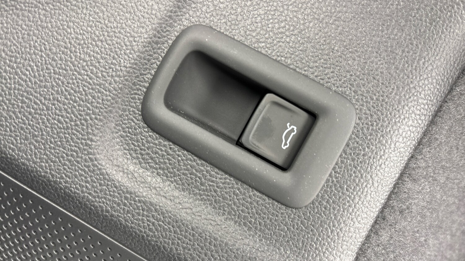 Used Volkswagen Passat 2025 for sale - 77602154: Photo 21