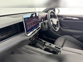 Used Volkswagen Passat 2025 for sale - 77602154: Photo