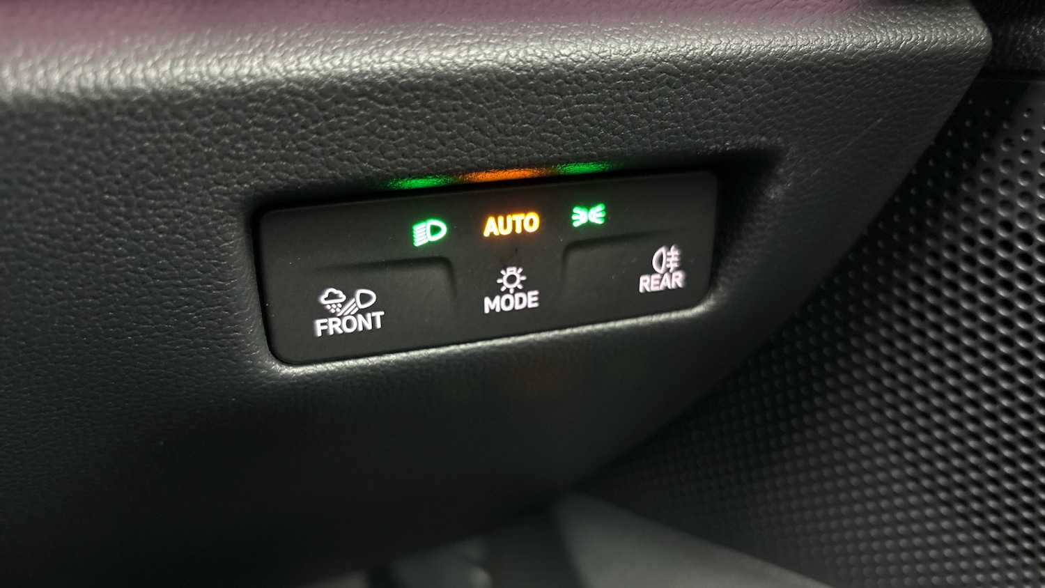 Used Volkswagen Passat 2025 for sale - 77602154: Photo 8