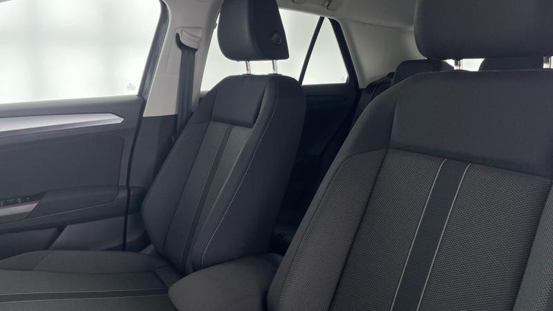 Used Volkswagen T-Roc 2025 for sale - 76908642: Photo 29