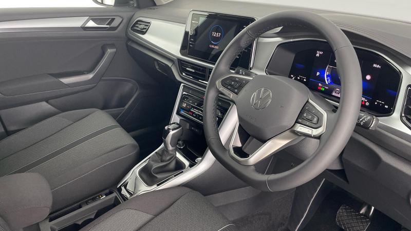 Used Volkswagen T-Roc 2025 for sale - 76908642: Photo 6