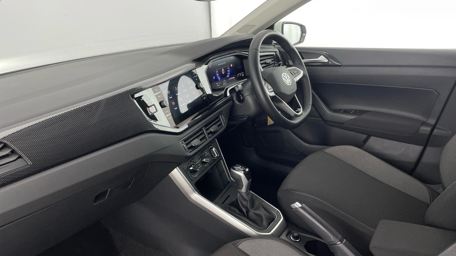 Used Volkswagen Polo 2025 for sale - 77506415: Photo 2