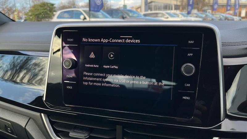 Used Volkswagen T-Roc 2025 for sale - 76862365: Photo 16