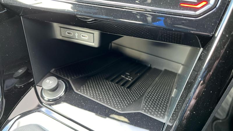 Used Volkswagen T-Roc 2025 for sale - 76862365: Photo 20