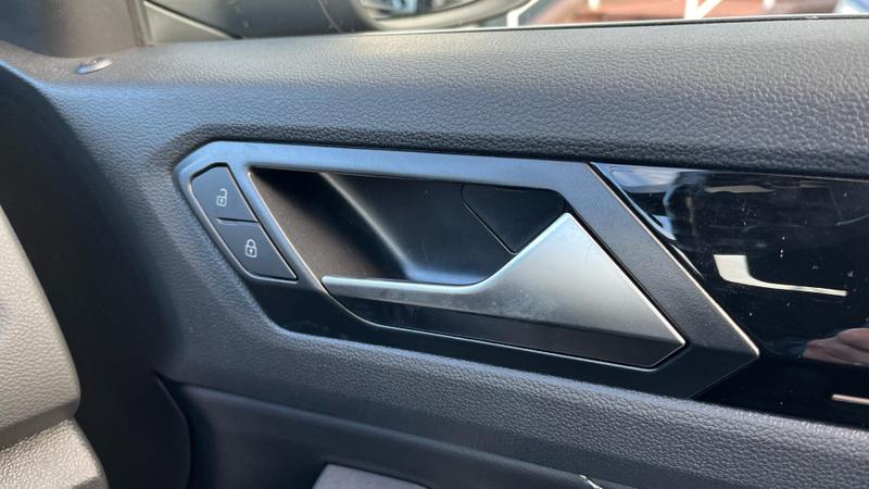 Used Volkswagen T-Roc 2025 for sale - 76862365: Photo 25