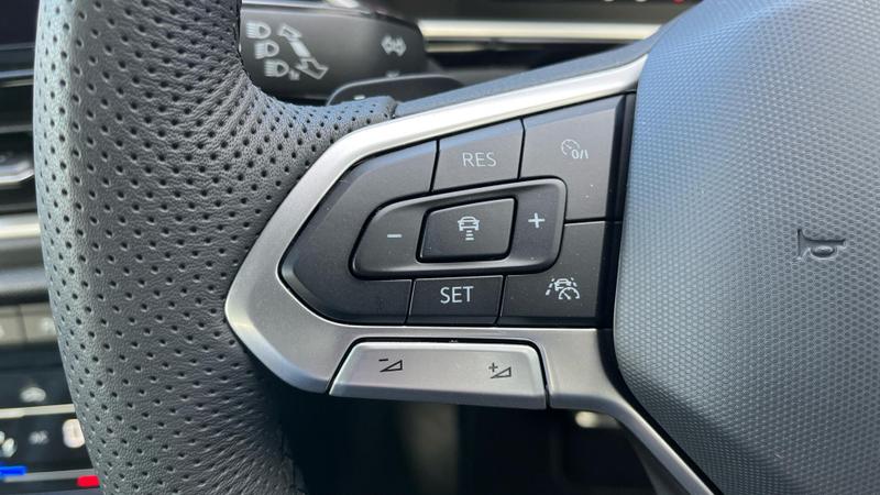 Used Volkswagen T-Roc 2025 for sale - 76862365: Photo 28