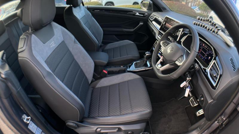 Used Volkswagen T-Roc 2025 for sale - 76862365: Photo 43