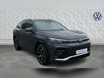2025 - R-Line 1.5 eTSI 150PS 7-Speed DSG 5 Door Automatic