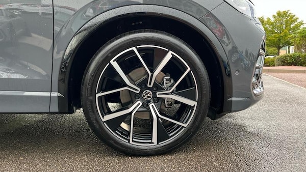 Used Volkswagen Tiguan 2025 for sale - 75403430: Photo 5