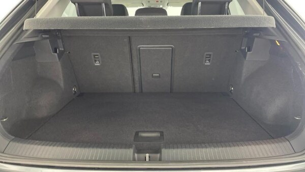 Used Volkswagen T-Roc 2021 for sale - 75667720: Photo 32