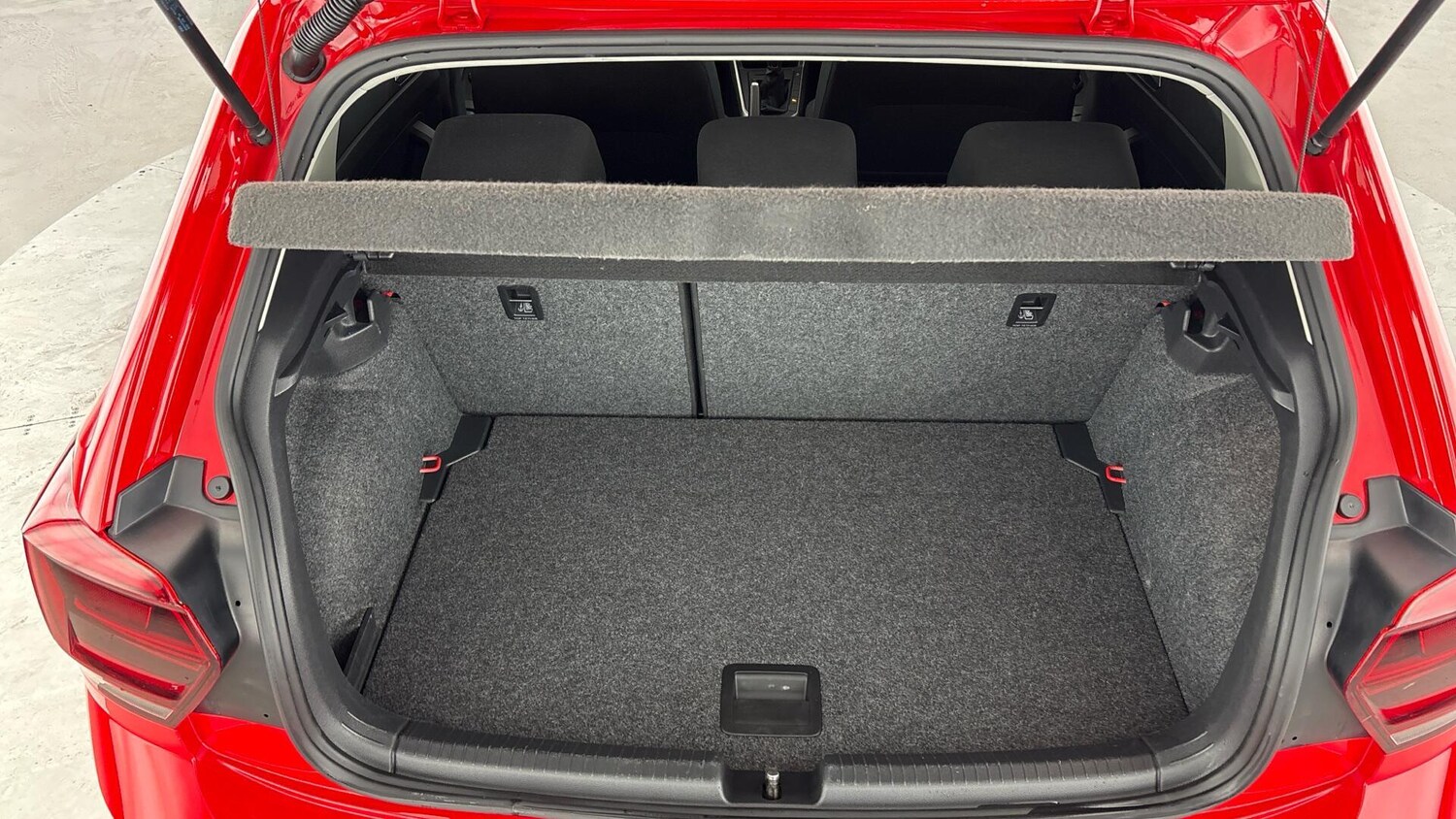 Used Volkswagen Polo 2020 for sale - 77931856: Photo 31