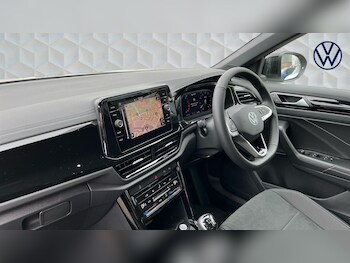 Used Volkswagen T-Roc 2026 for sale - 78755796: Photo
