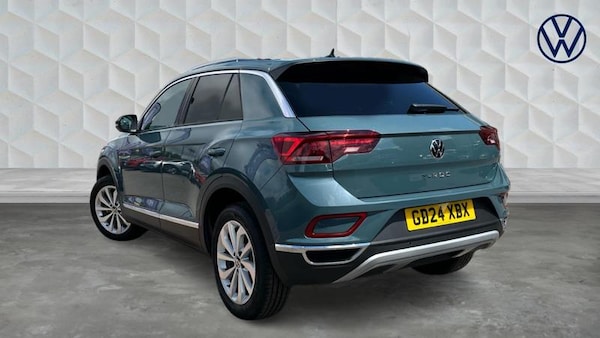 Used Volkswagen T-Roc 2024 for sale - 74961539: Photo 3
