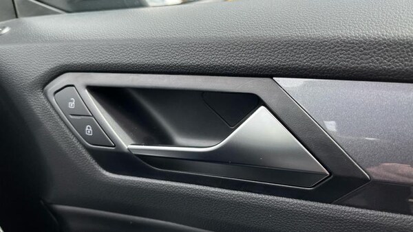 Used Volkswagen T-Roc 2024 for sale - 74961539: Photo 43