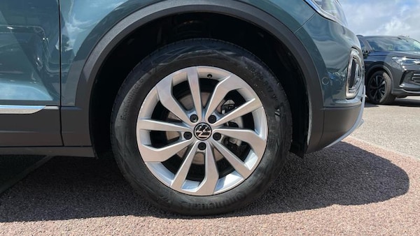Used Volkswagen T-Roc 2024 for sale - 74961539: Photo 5