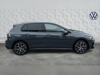 Used Volkswagen Golf 2026 for sale - 77974099: Photo