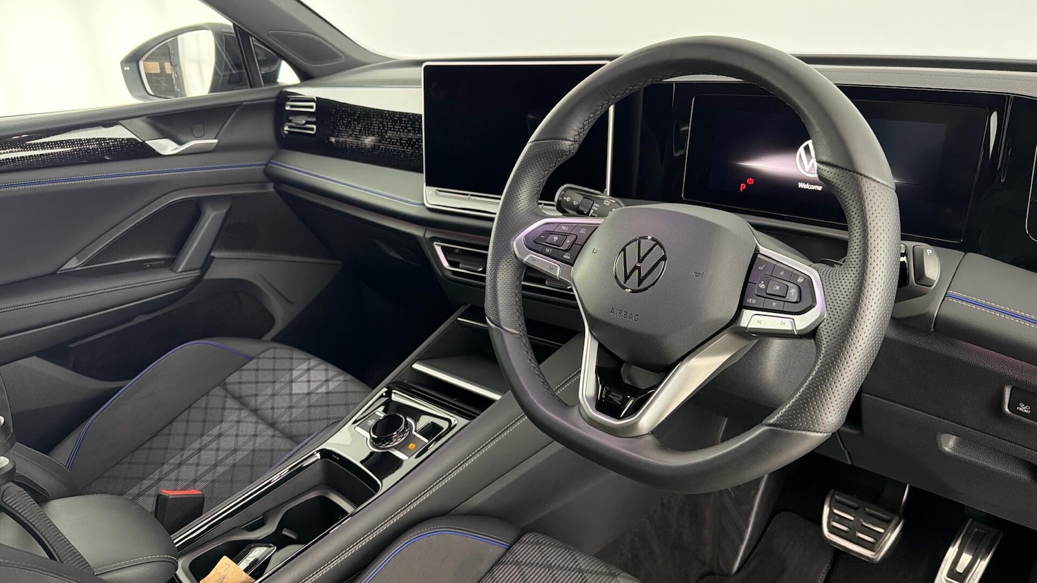 Used Volkswagen Tiguan 2025 for sale - 77602290: Photo 6