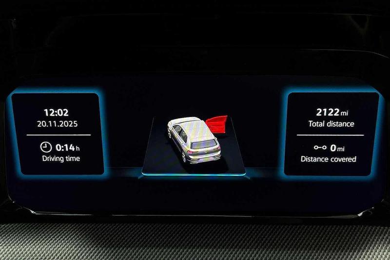 Used Volkswagen Golf 2025 for sale - 76782240: Photo 11