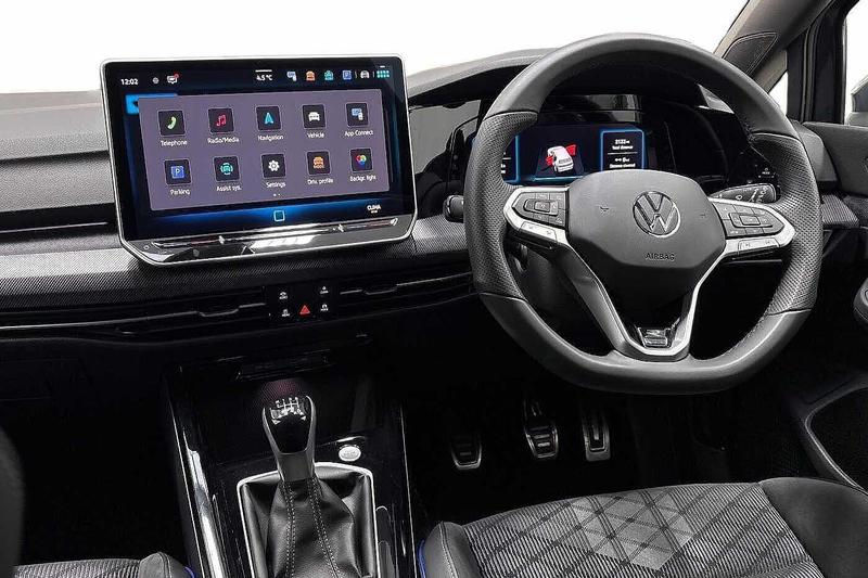 Used Volkswagen Golf 2025 for sale - 76782240: Photo 2