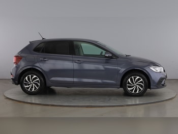 Used Volkswagen Polo 2024 for sale - 78984360: Photo