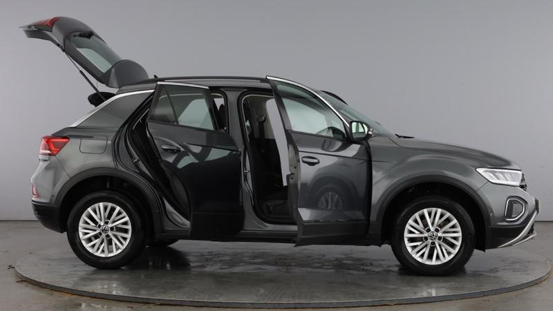 Used Volkswagen T-Roc 2024 for sale - 77435131: Photo 10