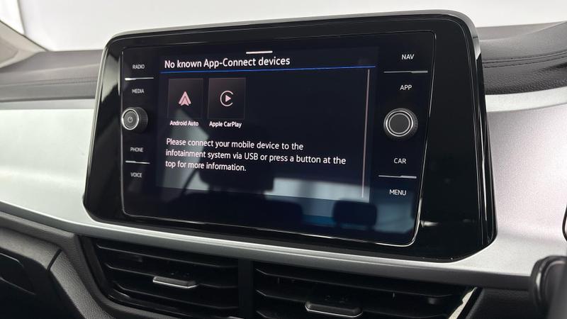 Used Volkswagen T-Roc 2024 for sale - 77435131: Photo 15