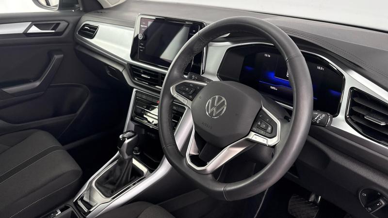 Used Volkswagen T-Roc 2024 for sale - 77435131: Photo 6