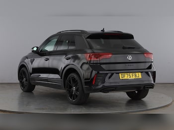 Used Volkswagen T-Roc 2025 for sale - 79105192: Photo