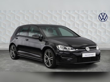 Used Volkswagen Golf 2019 for sale - 77506156: Photo
